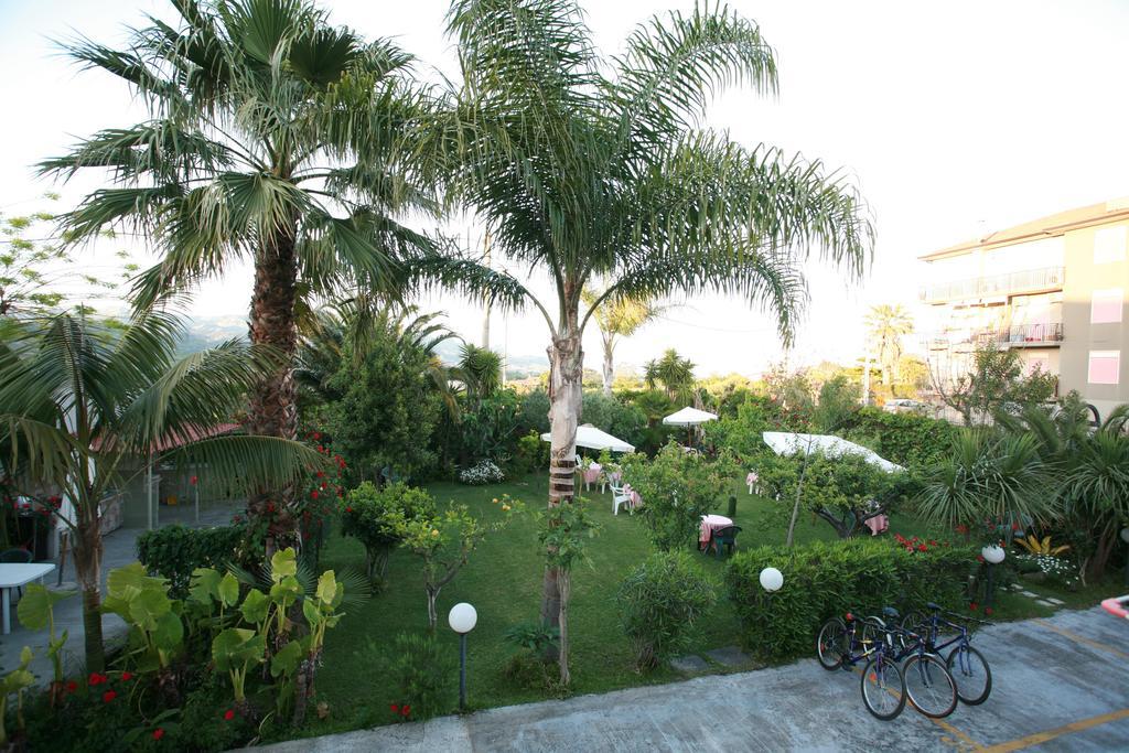 Villa Delle Vacanze Ф'юмефреддо-ді-Сіцілія Екстер'єр фото