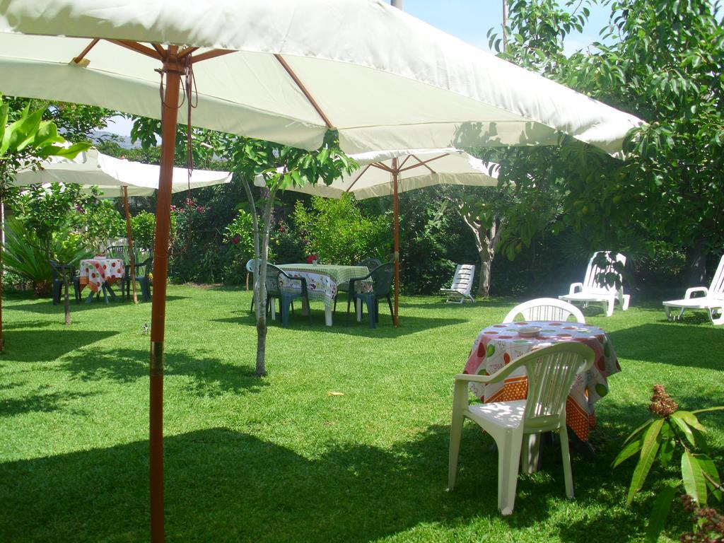 Villa Delle Vacanze Ф'юмефреддо-ді-Сіцілія Екстер'єр фото