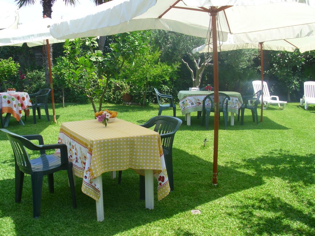 Villa Delle Vacanze Ф'юмефреддо-ді-Сіцілія Екстер'єр фото
