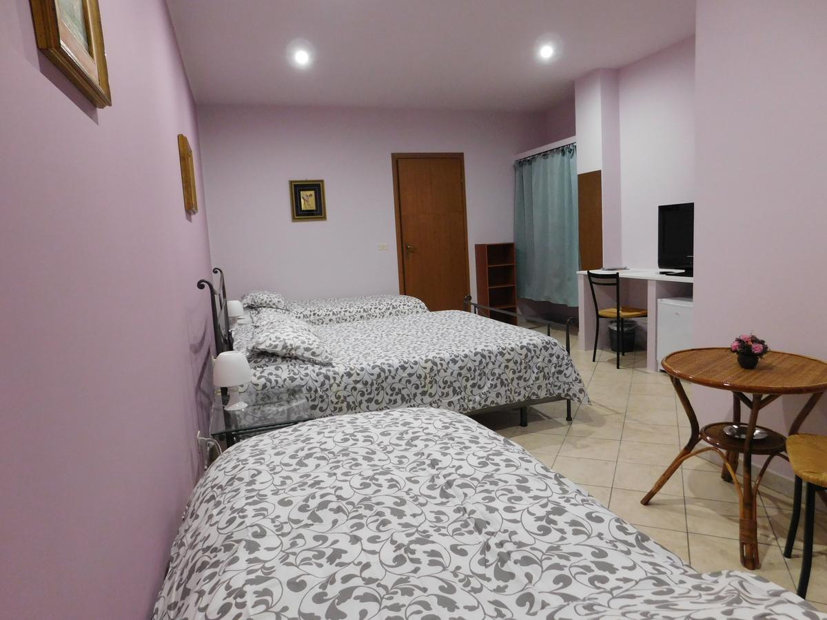 Villa Delle Vacanze Ф'юмефреддо-ді-Сіцілія Екстер'єр фото